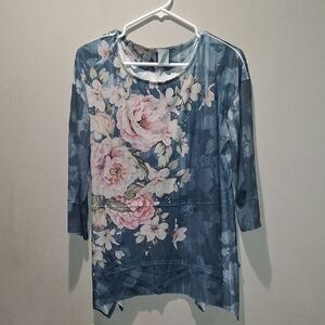 Beautiful Ladies Tunic